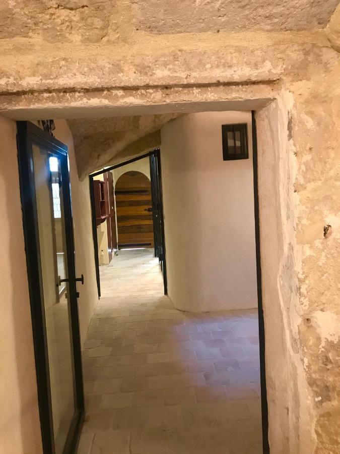 Maison De Roche-Uzes Centre Historique L' Ucetia Eksteriør billede