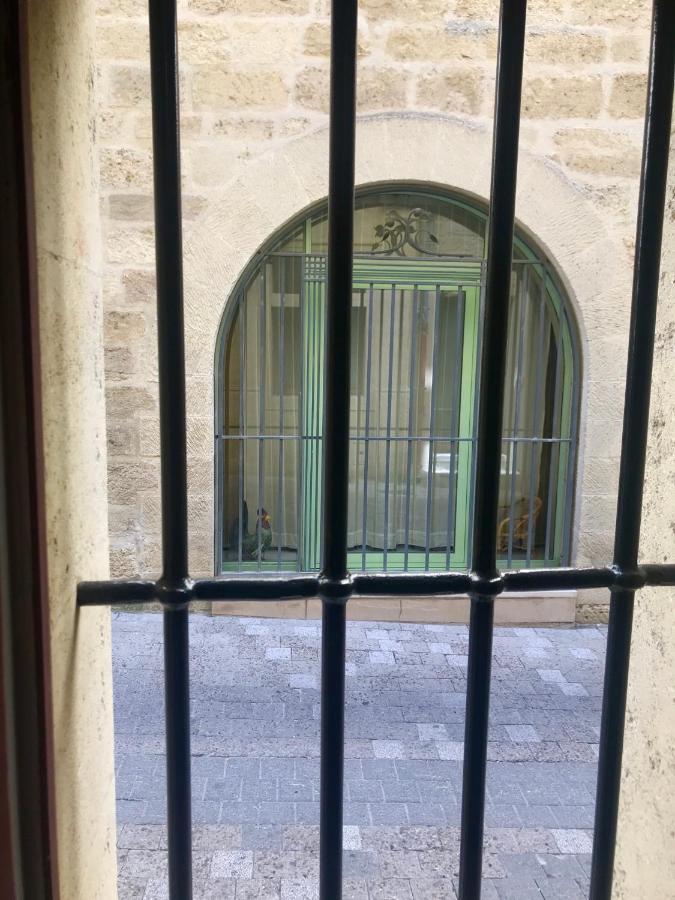 Maison De Roche-Uzes Centre Historique L' Ucetia Eksteriør billede