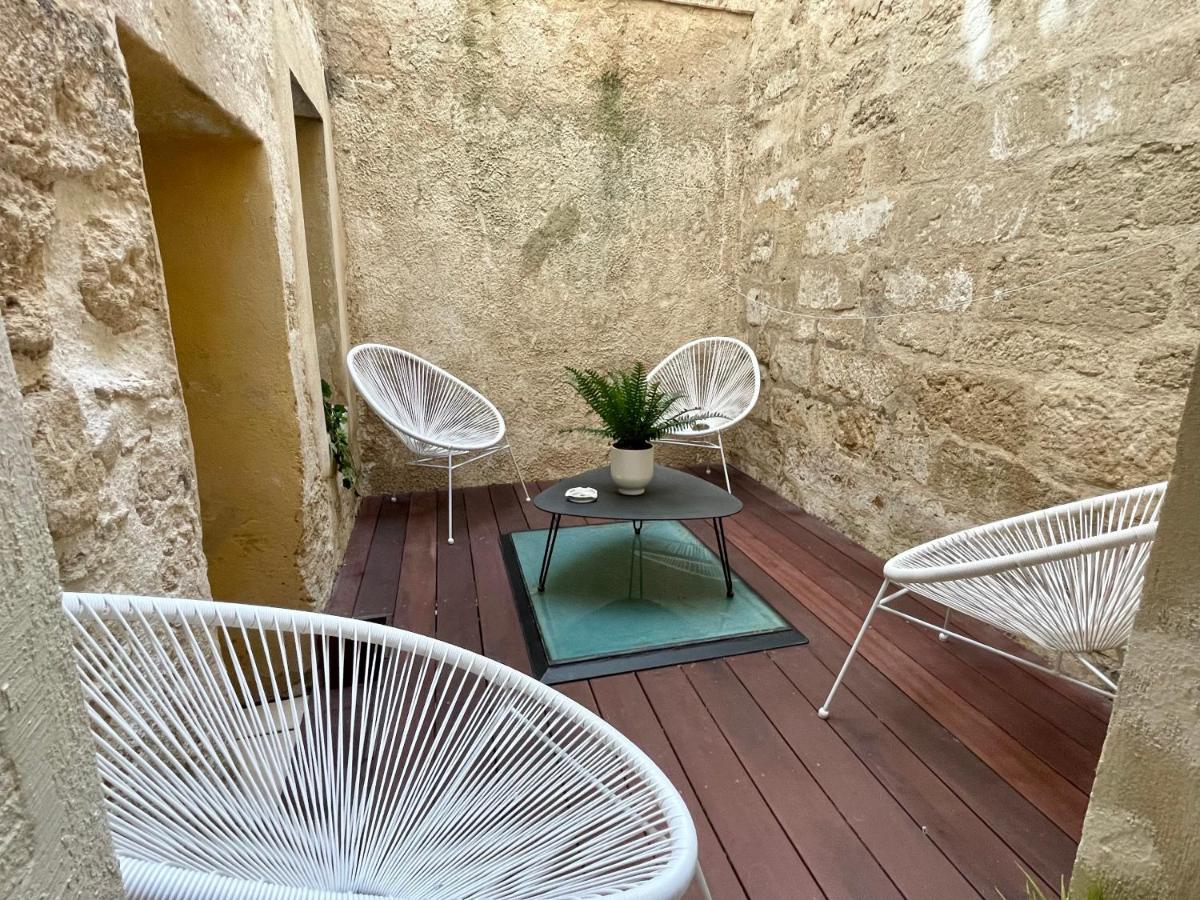 Maison De Roche-Uzes Centre Historique L' Ucetia Eksteriør billede