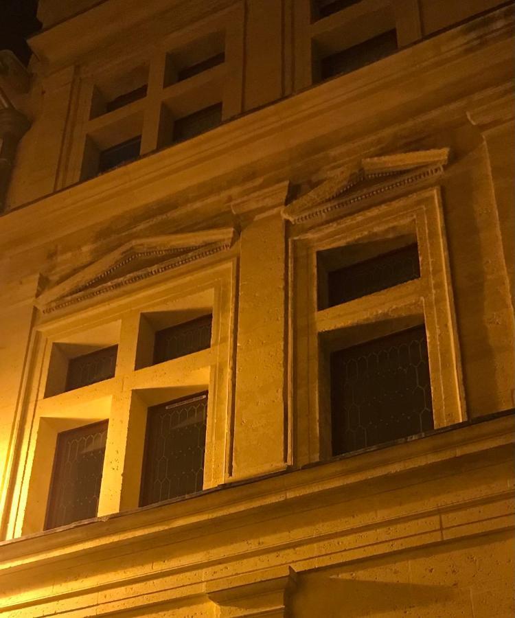 Maison De Roche-Uzes Centre Historique L' Ucetia Eksteriør billede